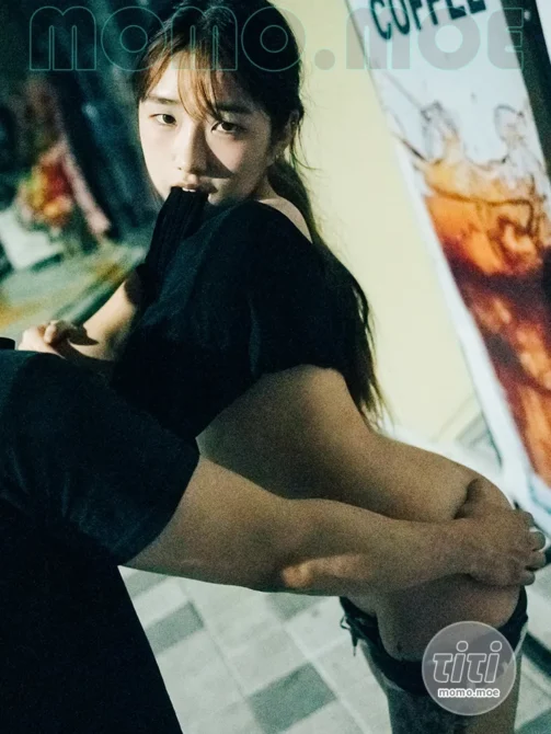 [Loozy] – NO.149 SonSon (손손) – Public Toilet [157P-1.13GB]-丽丝屋