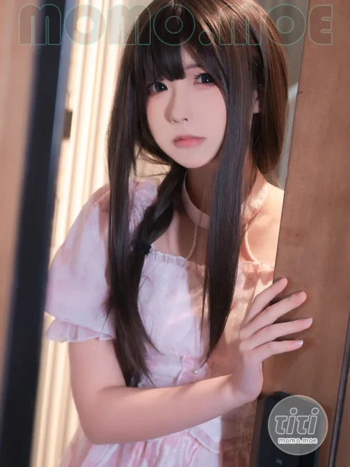 Quan冉有点饿 – NO.011 潜入 [21P-120MB]-丽丝屋