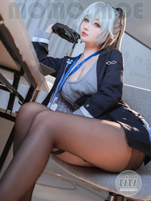 rioko凉凉子 – NO.142 布洛妮娅OL [50P+12V-896MB]-丽丝屋