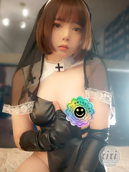 きょう肉肉(Nikumikyo)  Fantia 2022年1月 合集 [86P+27V-2.39GB]-丽丝屋