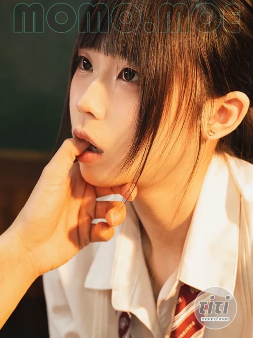 安曜曜 – NO.001 教室放学后 [68P-294MB]-丽丝屋