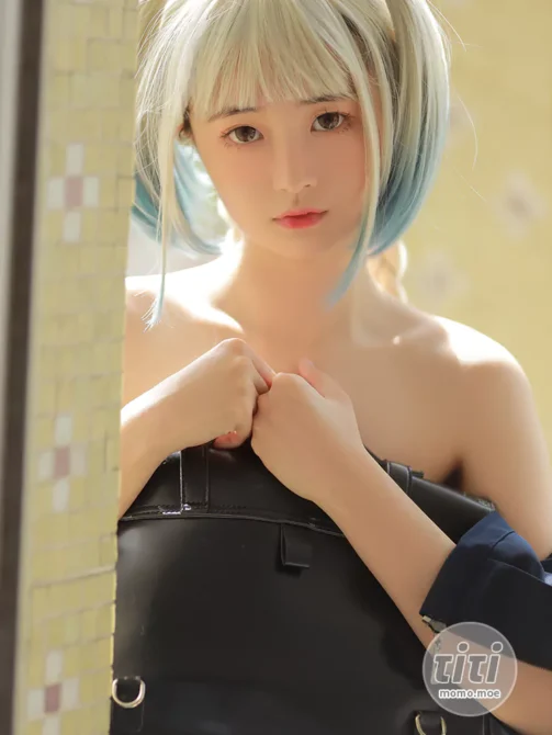 金鱼kinngyo(花音栗子) – NO.004 废弃教学楼 [47P-441MB]-丽丝屋