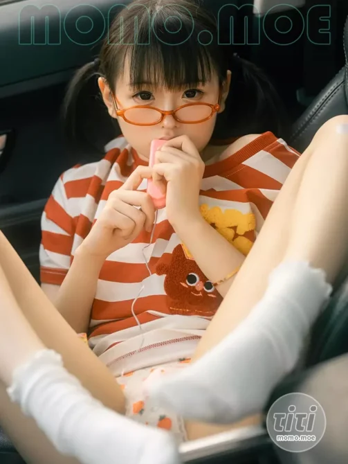 幼水铃衣 – NO.003 周末郊游 [62P-144MB]-丽丝屋