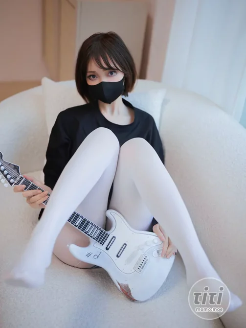 洛桑w伊梓 – NO.01 升玖老师 [38P-406MB]-丽丝屋