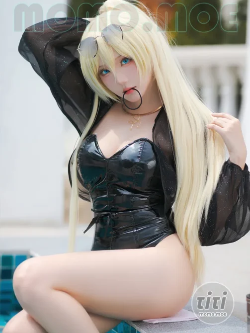 瓜希酱 – NO.117 俾斯麦 泳装 [20P-57M]-丽丝屋