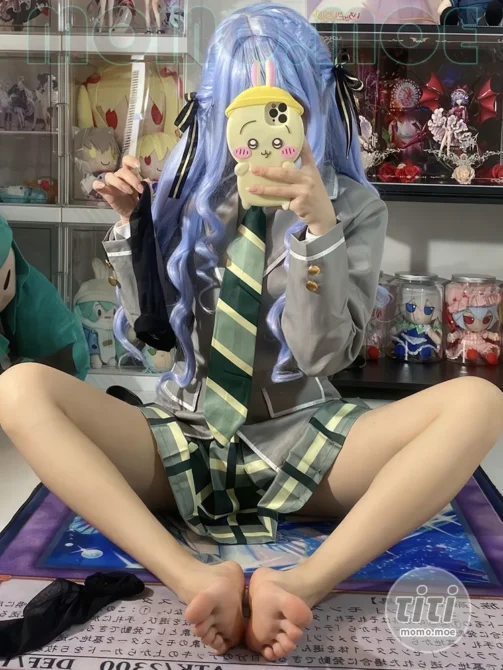 白栎Shirly – NO.019 祥子 校服 [88P-1.98G]-丽丝屋