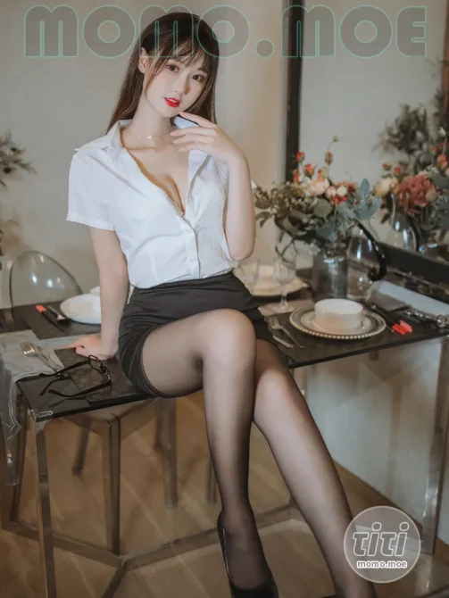 羽生三未 – NO.013 黑丝包臀OL [40P-624MB]-丽丝屋