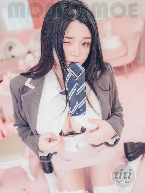 落落Raku_66 – NO.029 magnetic [74P+1V-1.05GB]-丽丝屋