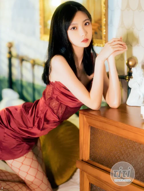 许岚LAN – NO.021 网袜红裙 [40P-961MB]-丽丝屋