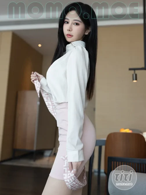 谢小蒽 – NO.024 OL吸奶器 [100P+3V-1.34G]-丽丝屋