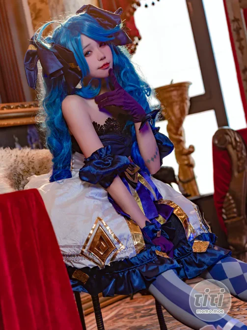 黏黏团子兔 – NO.030 (咬一口兔娘) 兔兔班车No.1『格温』 [38P+1V-824MB]-丽丝屋