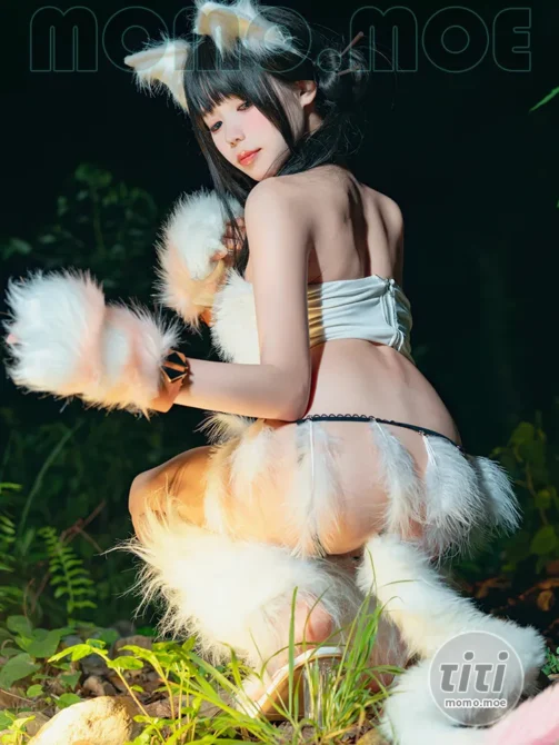 黏黏团子兔 – NO.072 (咬一口兔娘) 8月T3订阅 狐灵 [55P+1V-1.26GB]-丽丝屋