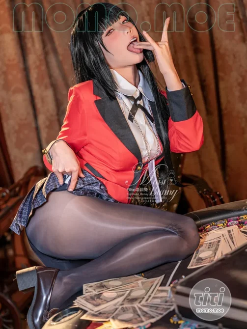 黏黏团子兔 – NO.184 (咬一口兔娘) 24年12月 狂赌之梦 [90P+1V-2.73GB]-丽丝屋